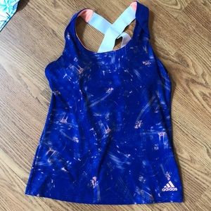 Women’s work out clothes